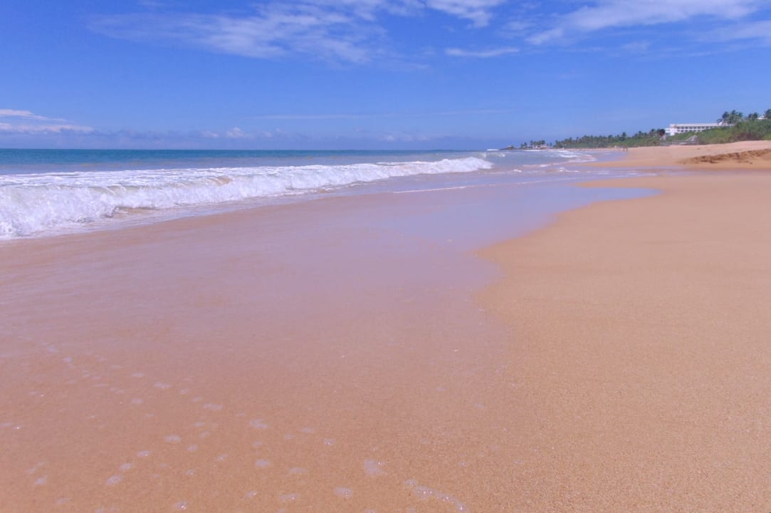 Strand Shinagawa Beach