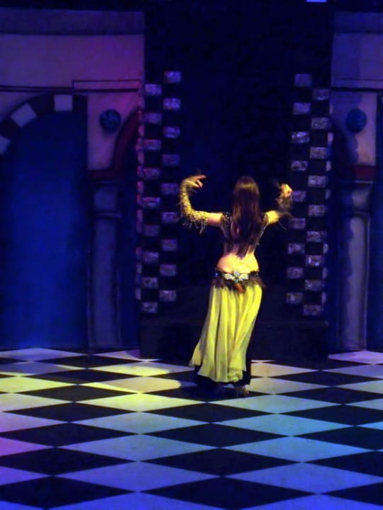 Bauchtanz am Abend Sunis Evren Beach Resort Hotel & Spa