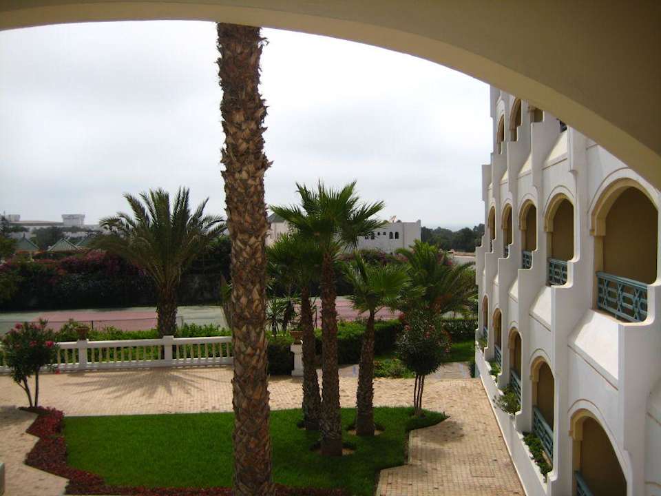 Widok z balkonu Hotel Le Tivoli