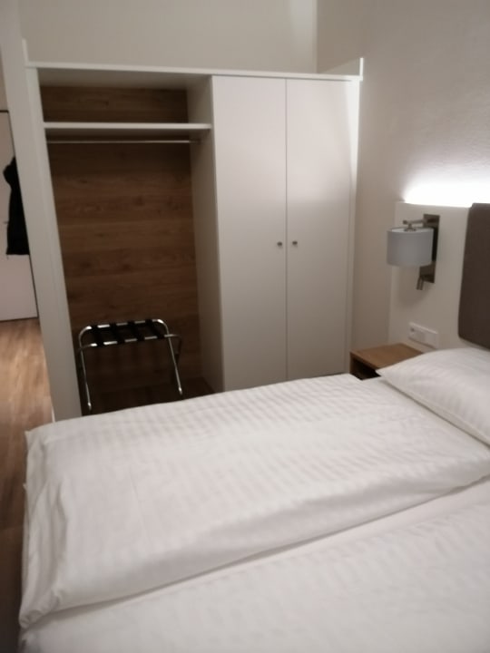 Zimmer Haus Rissen Gaestehaus