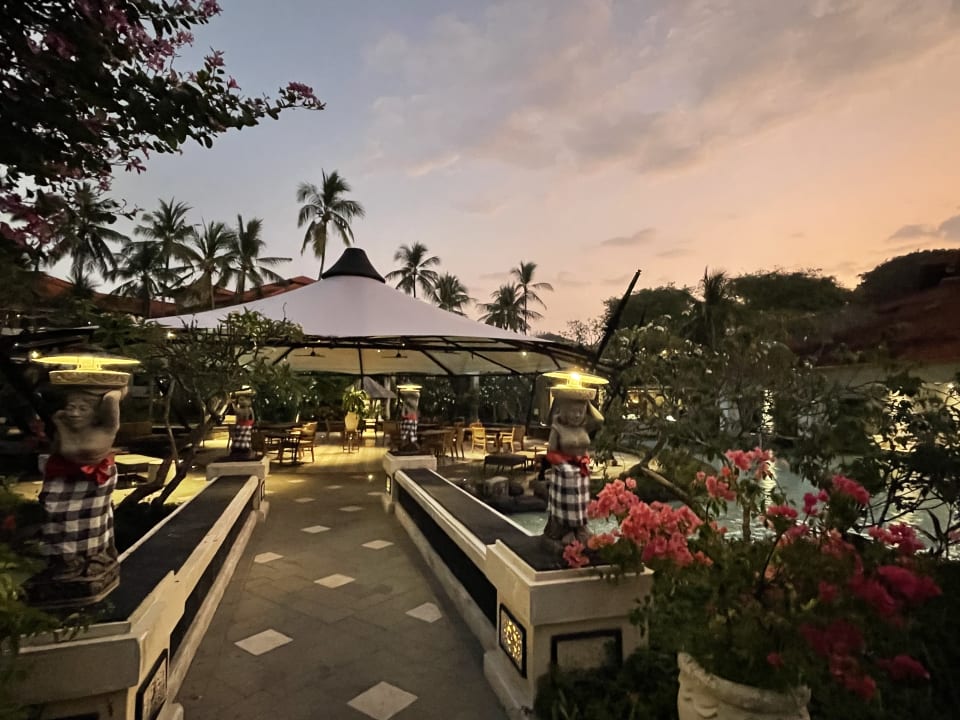 Gastro The Laguna A Luxury Collection Resort & Spa