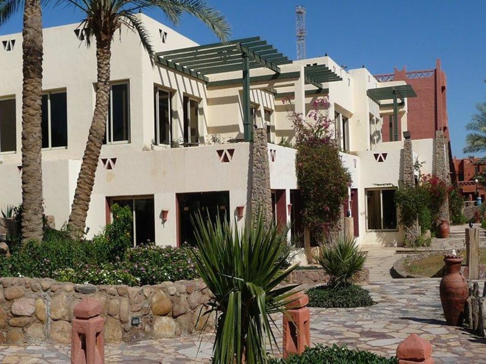 Budynek głównej restauracji Hotel Hauza Beach Resort