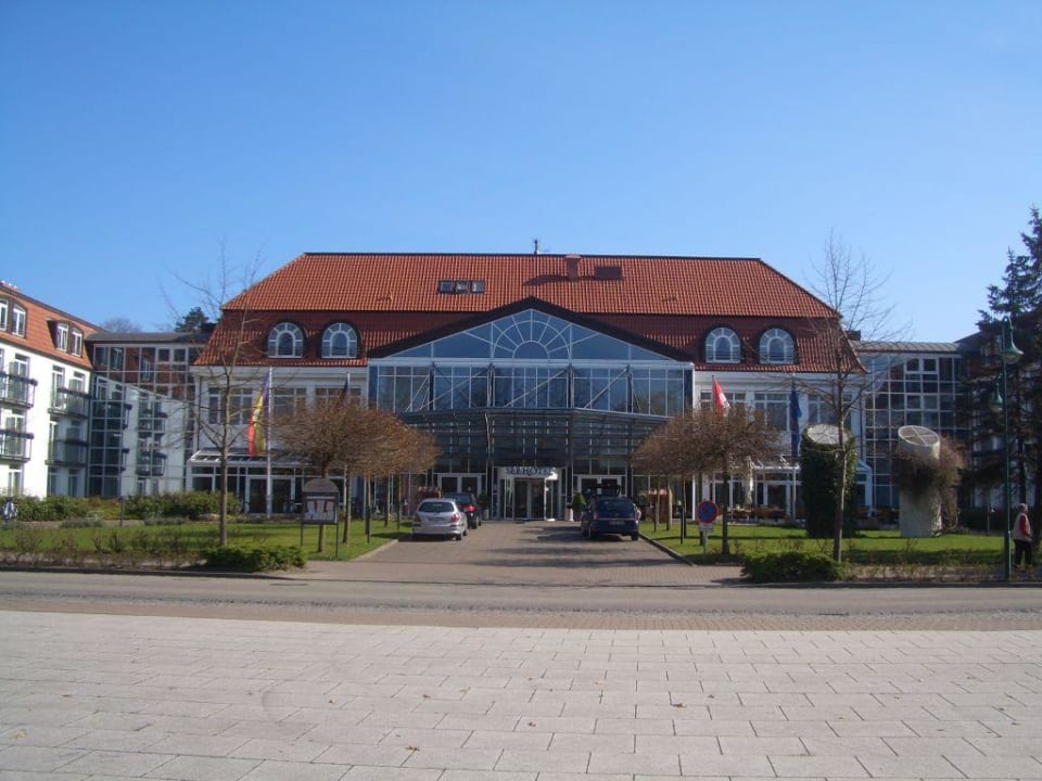 Vorderseite Seehotel Seehotel Großherzog von Mecklenburg