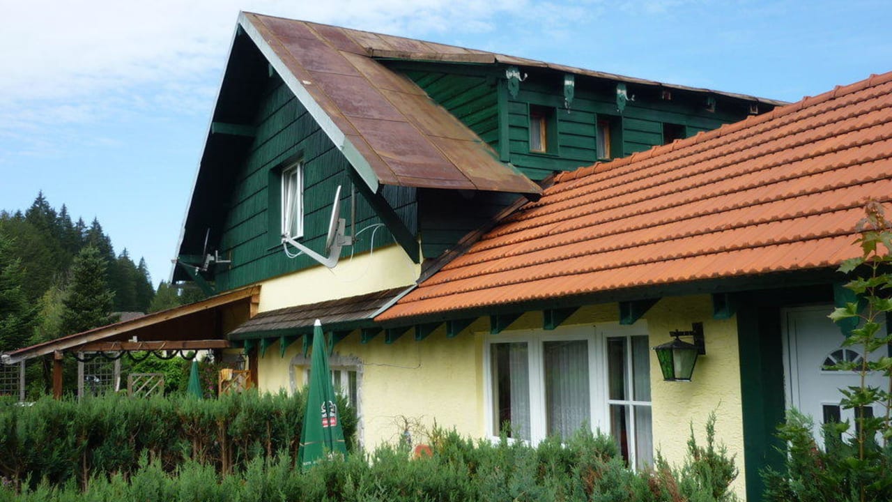 Seitenansicht Hotel Bayernstern