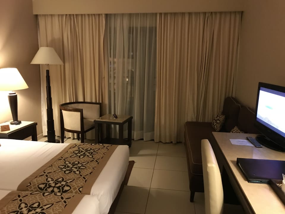 Zimmer Jaz Dar EL Madina