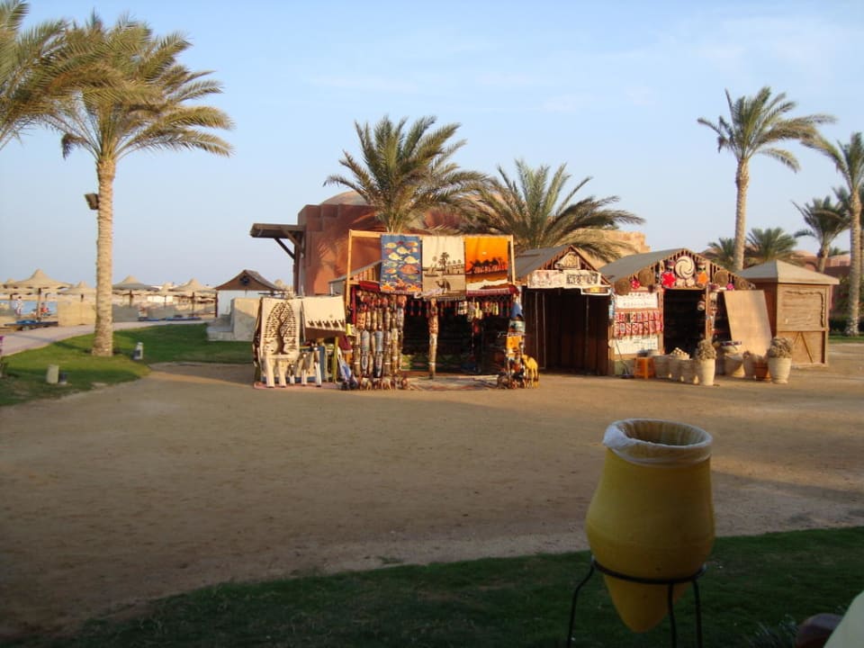 Jeden ze sklepików Swisstouch Oriental Resort Marsa Alam