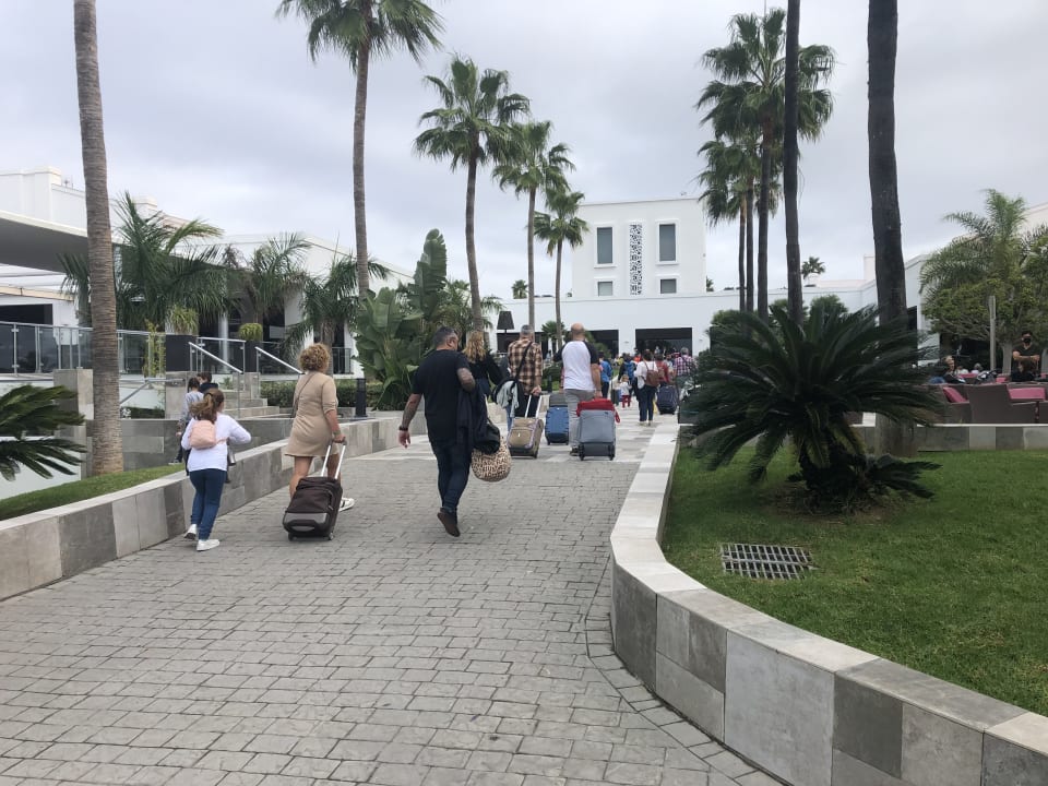 Außenansicht Hotel Riu Chiclana