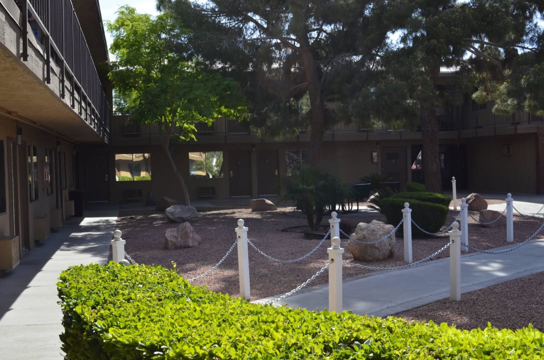 Außenanlage1 Hotel Days Inn Las Vegas At Wild Wild West Gambling Hall