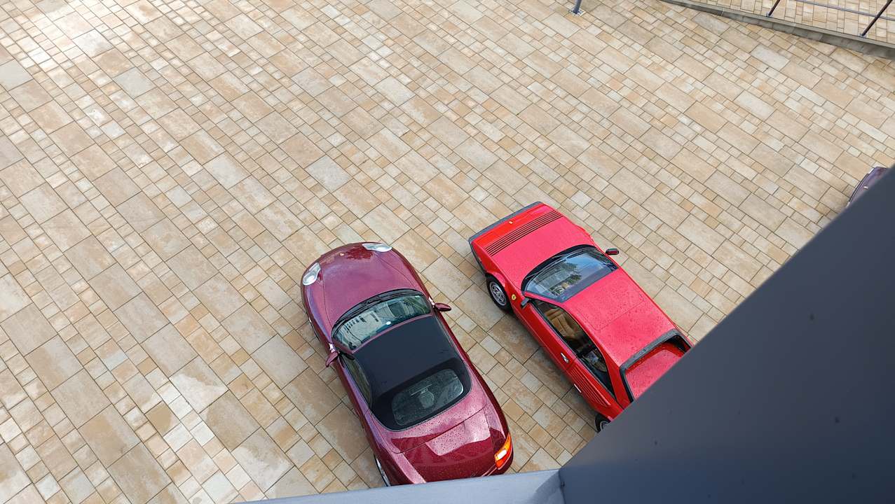 Ausblick V8 Hotel Classic Motorworld Region Stuttgart