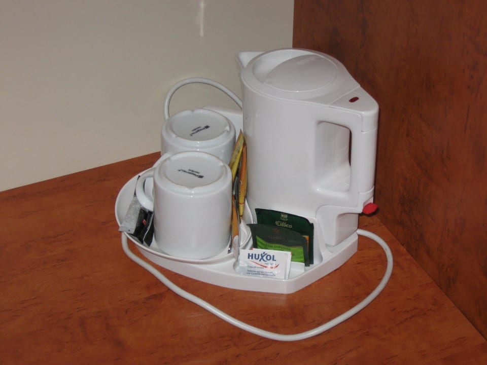 Wasserkocher auf dem Zimmer Best Western Plus Hotel Bautzen