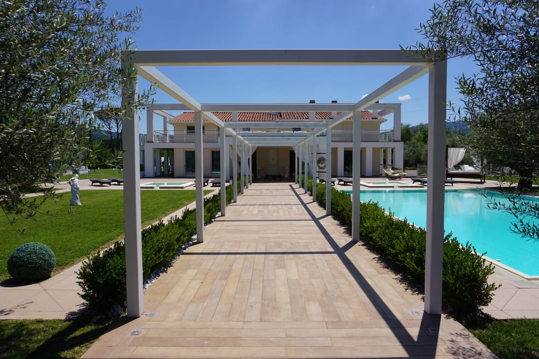 Außenansicht iConic B&B Wellness Resort