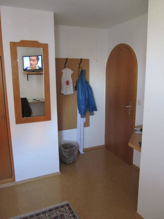 Zimmereingang Gasthof zur Traube
