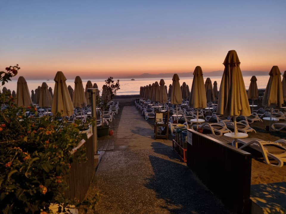 Strand Trendy Side Beach Hotel - Adults only