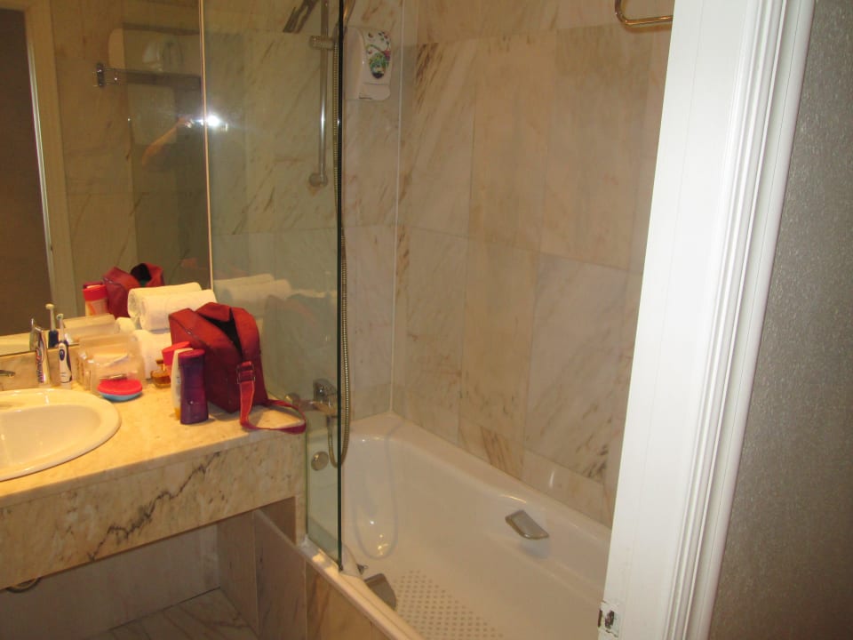 Badezimmer Sallés Hotel Pere IV