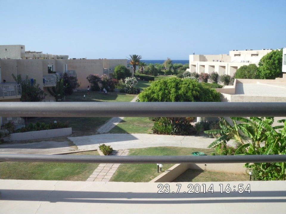 Blick vom Zimmer Santa Marina Beach