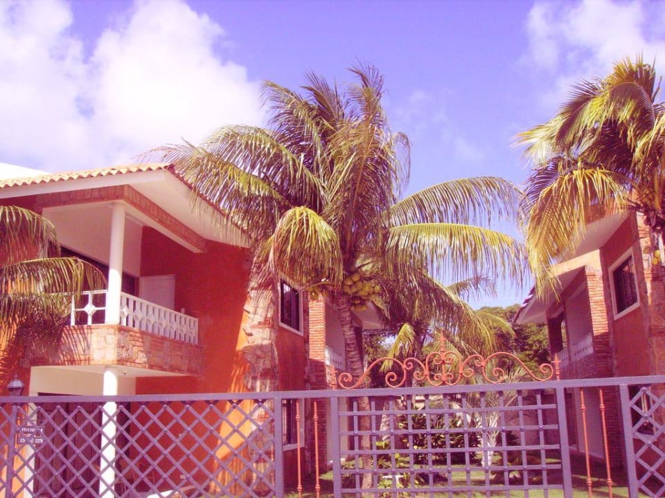 Bungalow Villas Bavaro Resort & Spa