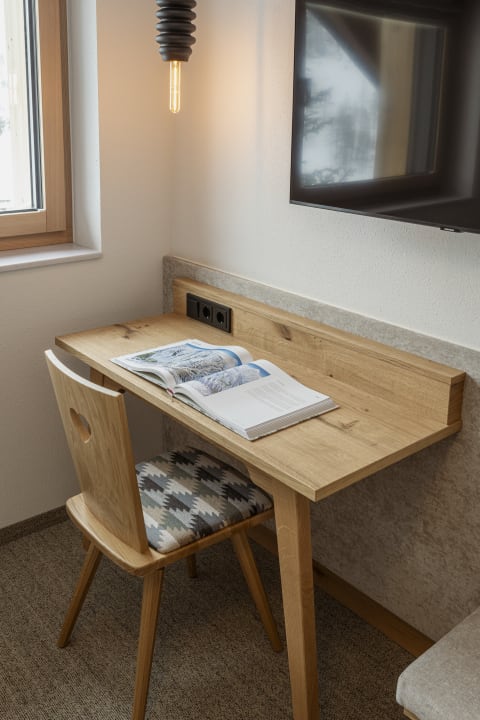 Zimmer Apparthotel Zirbenhof