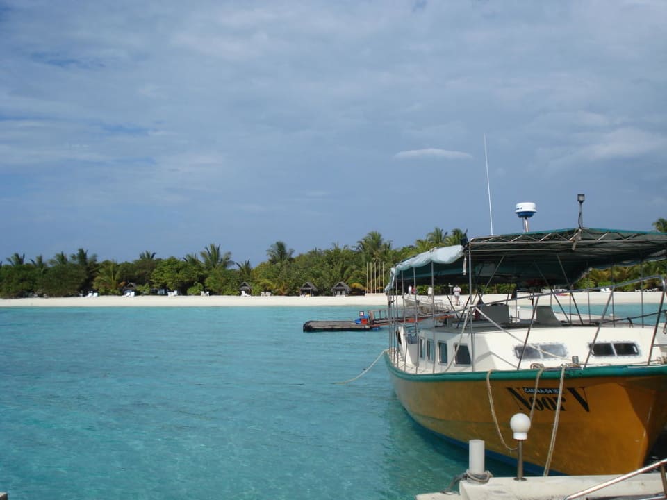 Bootsanleger Summer Island Maldives