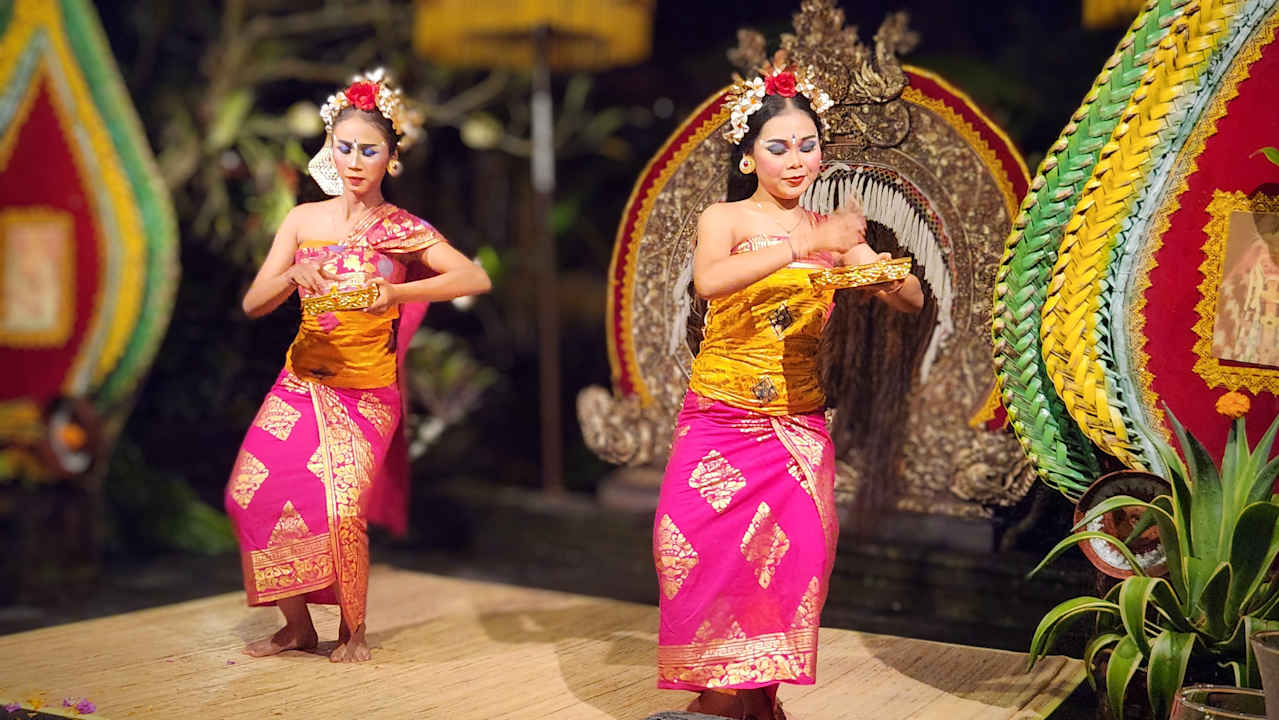 Gastro Pita Maha Resort & Spa