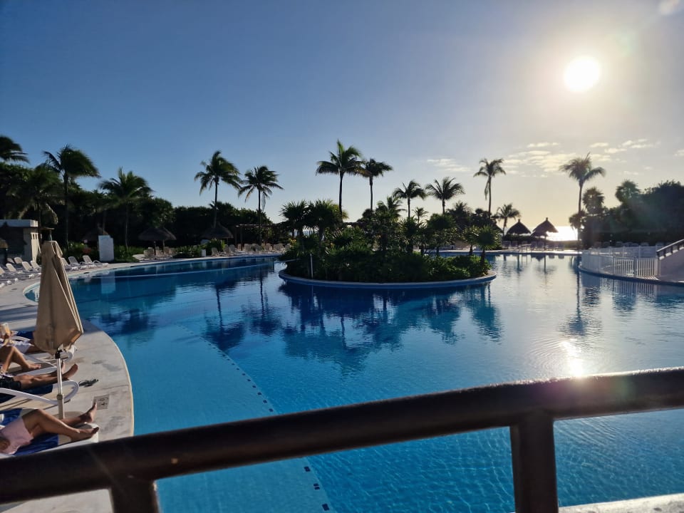 Pool Bahia Principe Grand Tulum