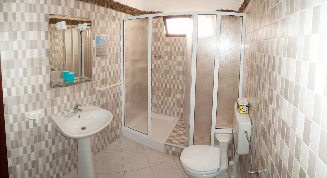 Preludio family suite - Bathroom Hotel Residencial Solar Windelo