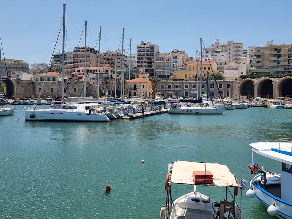 Sport & Freizeit Petousis Hotel & Suites