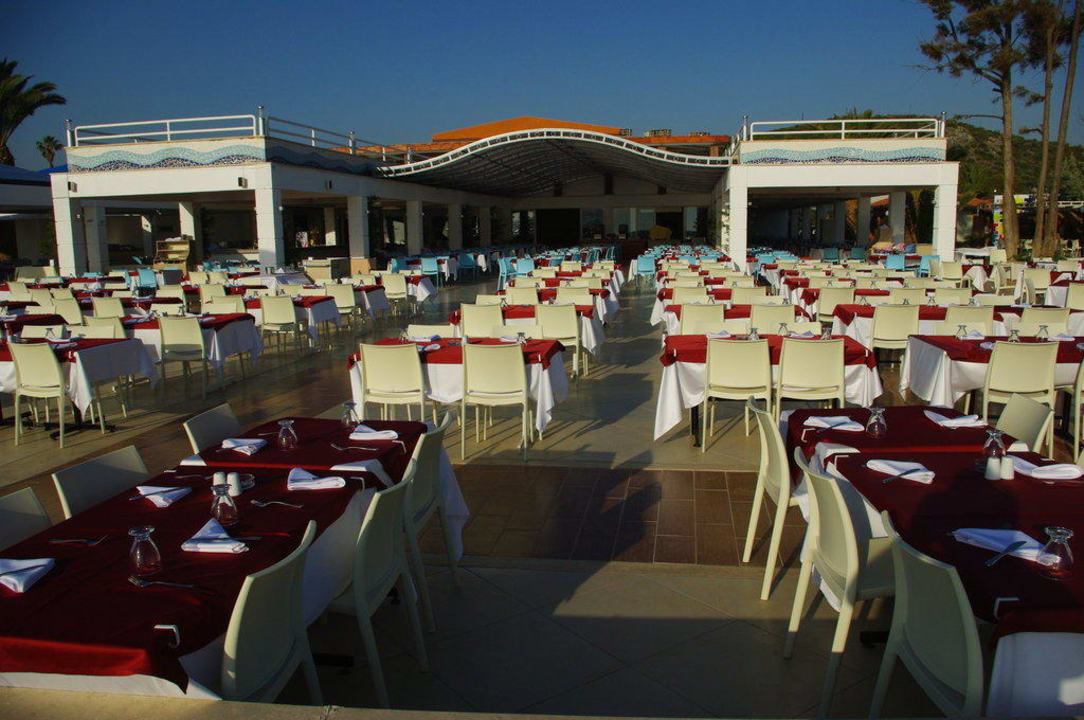 Restaurantterrasse Ephesia Holiday Beach Club