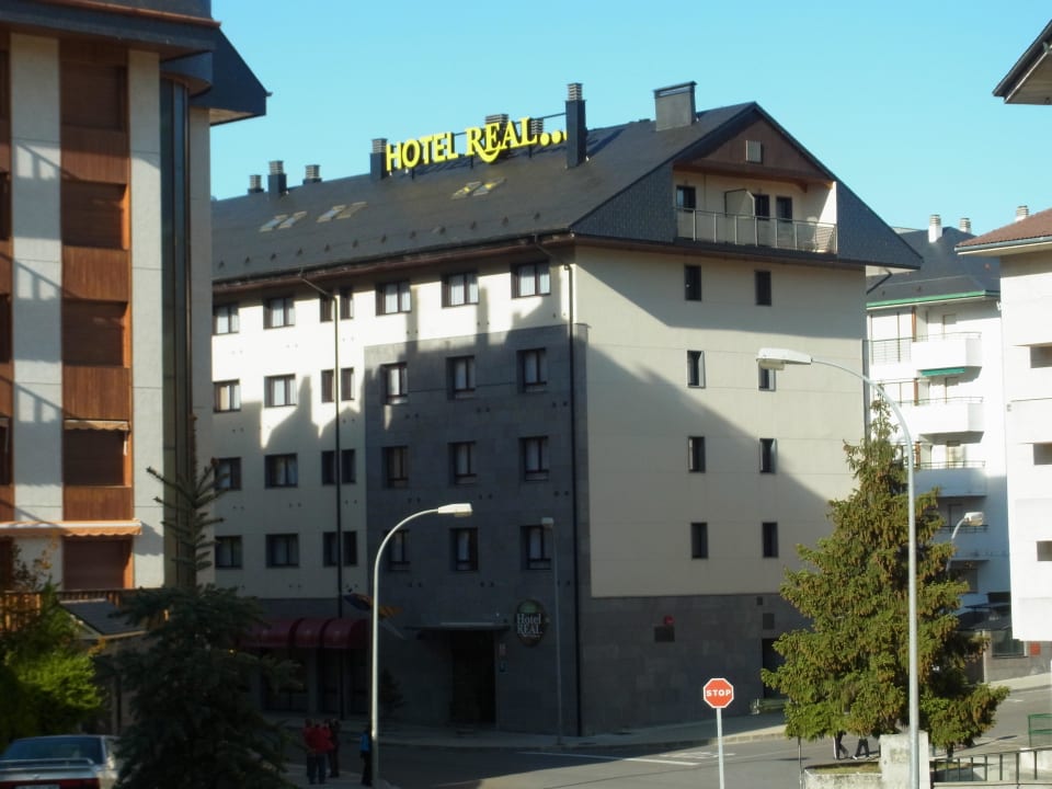 Außenansicht Hotel Real Jaca