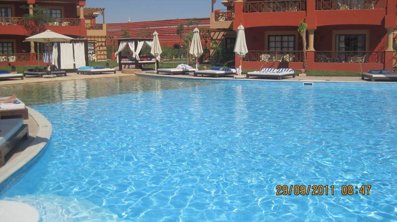 Pool 400er Anlage Pickalbatros Alf Leila Wa Leila Resort - Neverland Hurghada