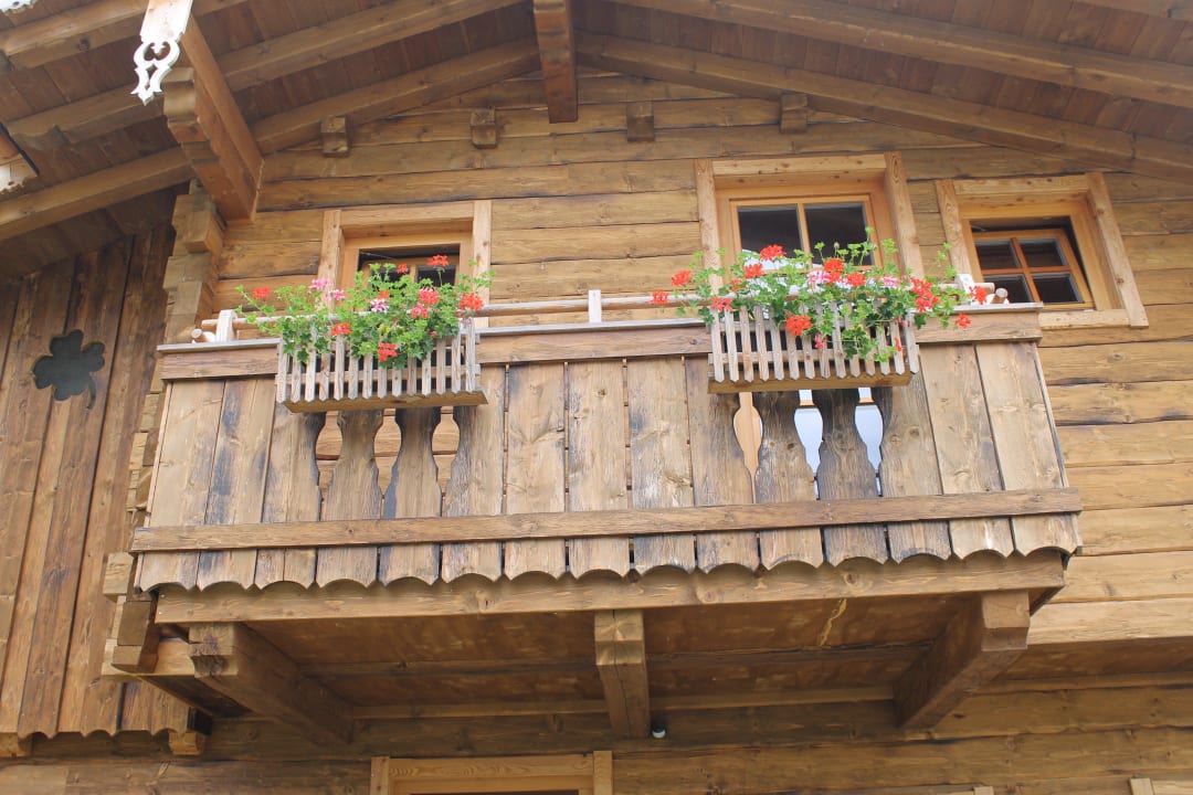Schafi-Hüttn von außen almlust