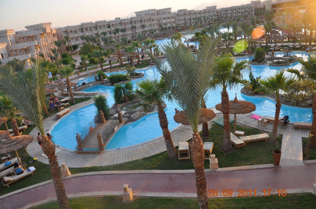 Poolanlage Pickalbatros Palace Resort