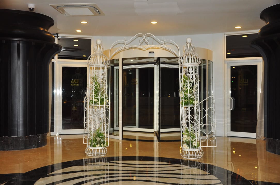 Lobby LRS Port River Hotel & Spa