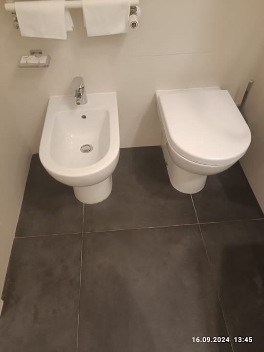 Zimmer Hotel American Palace Eur