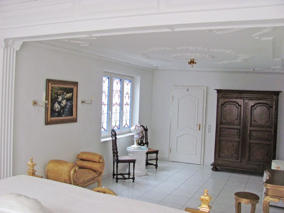 Schlafzimmer 2 - König Ludwig Apartment Storchenfärbe