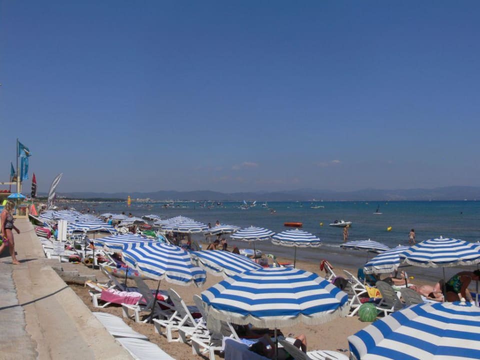 Liegen am Strand Belambra Riviera Beach Club