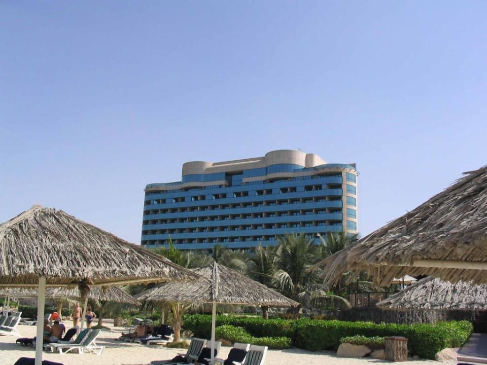 Stand vor dem Le Meridien Le Meridien Mina Seyahi Beach Resort & Waterpark