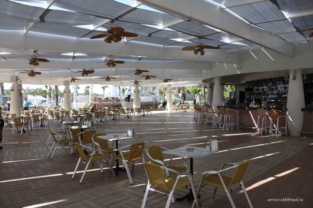 Aqua pool bar Hotel Delphin Imperial