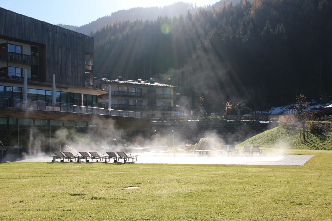 Aussenpool aja Bergresort Werfenweng