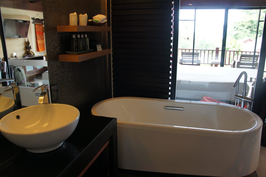 Bad im Zimmer Samui Jasmine Resort