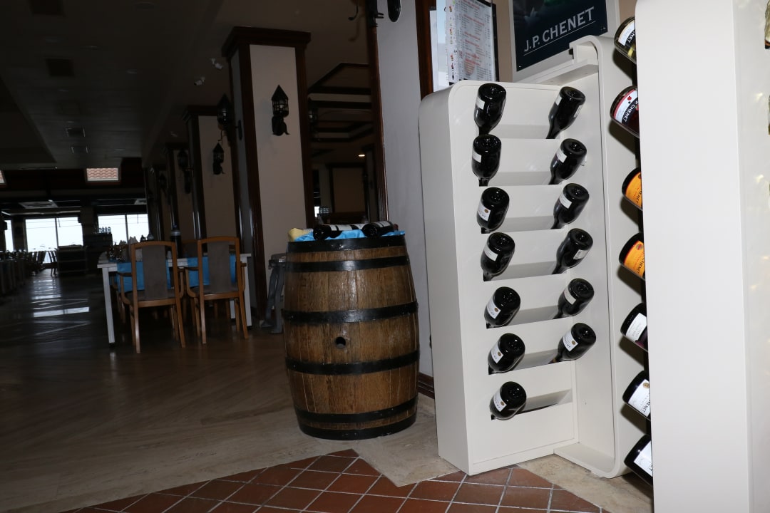 Restaurant Salamis Bay Conti Resort Hotel & Casino