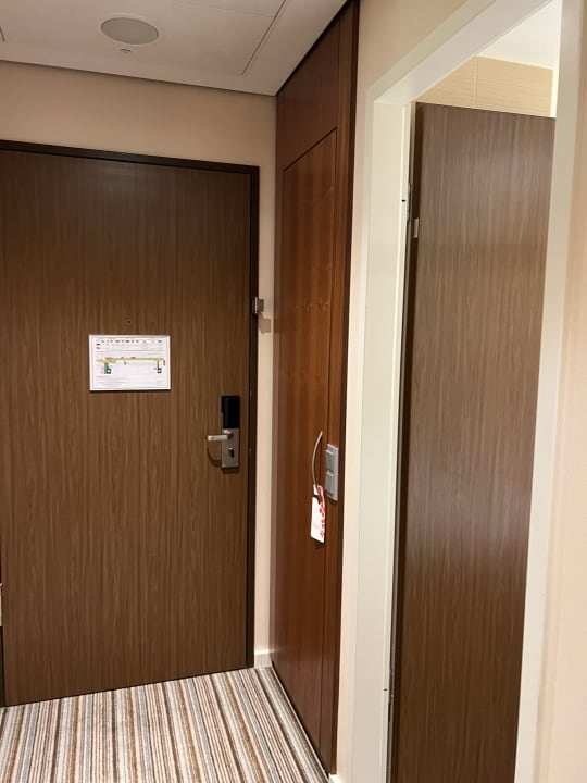 Zimmer Hilton Garden Inn Frankfurt Airport