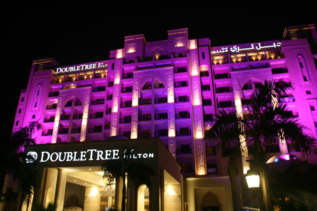 Außenansicht DoubleTree by Hilton Resort & Spa Marjan Island