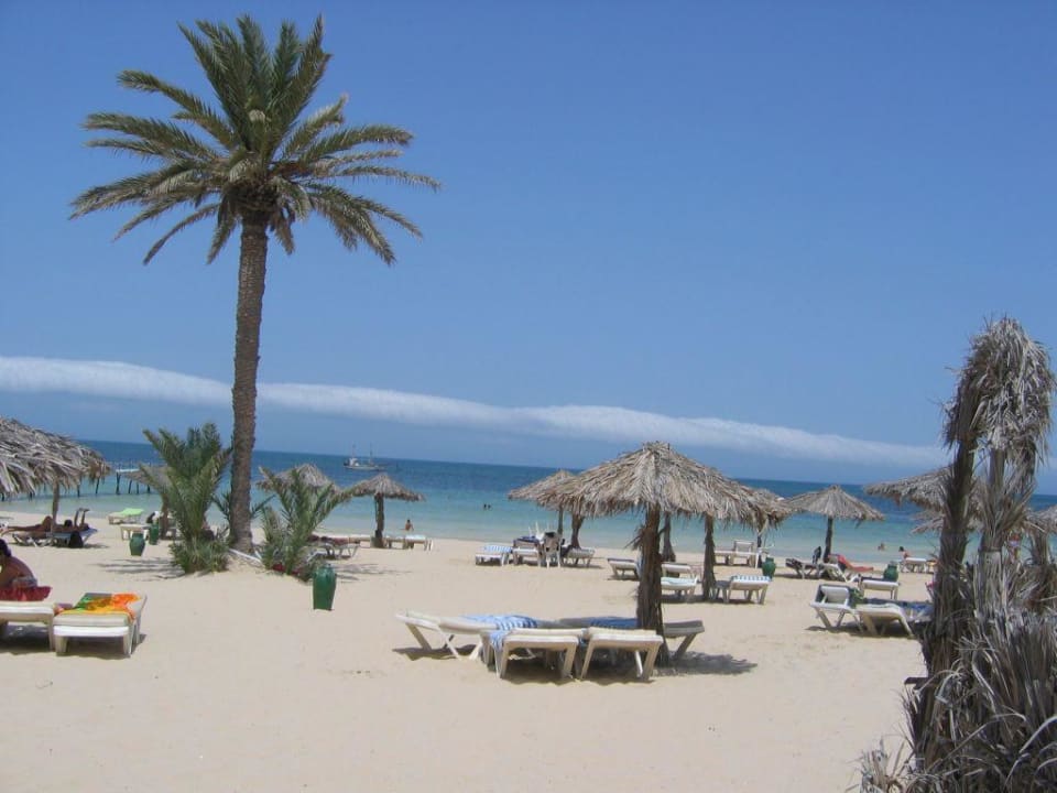 Accès à la plage de l'hôtel Hotel Sangho Club Zarzis