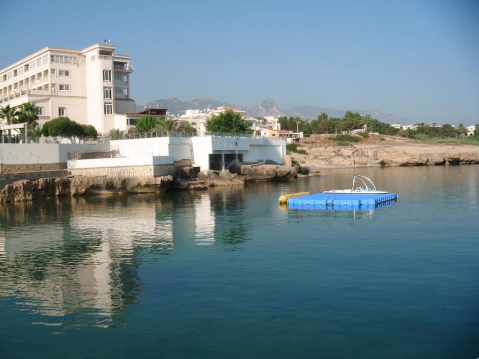 Strand Oscar Resort Hotel