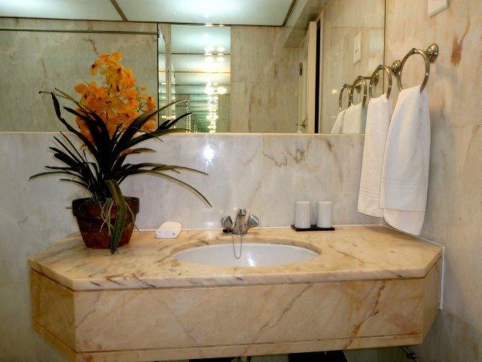 Badezimmer Hotel Lisboa Plaza