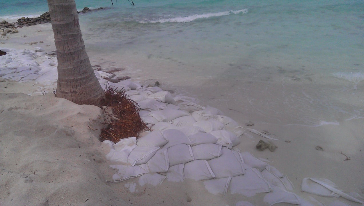 Strand Centara Ras Fushi Resort & Spa Maldives