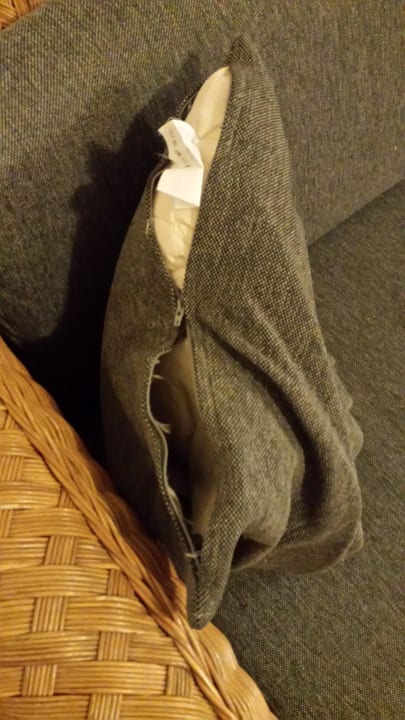 Kaputte Sofakissen Hof Domburg