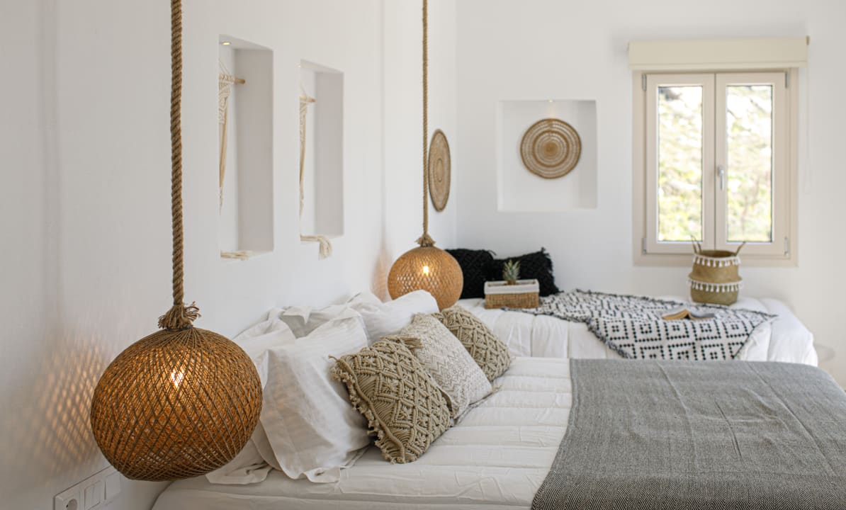 Zimmer Naxos Earth Suites