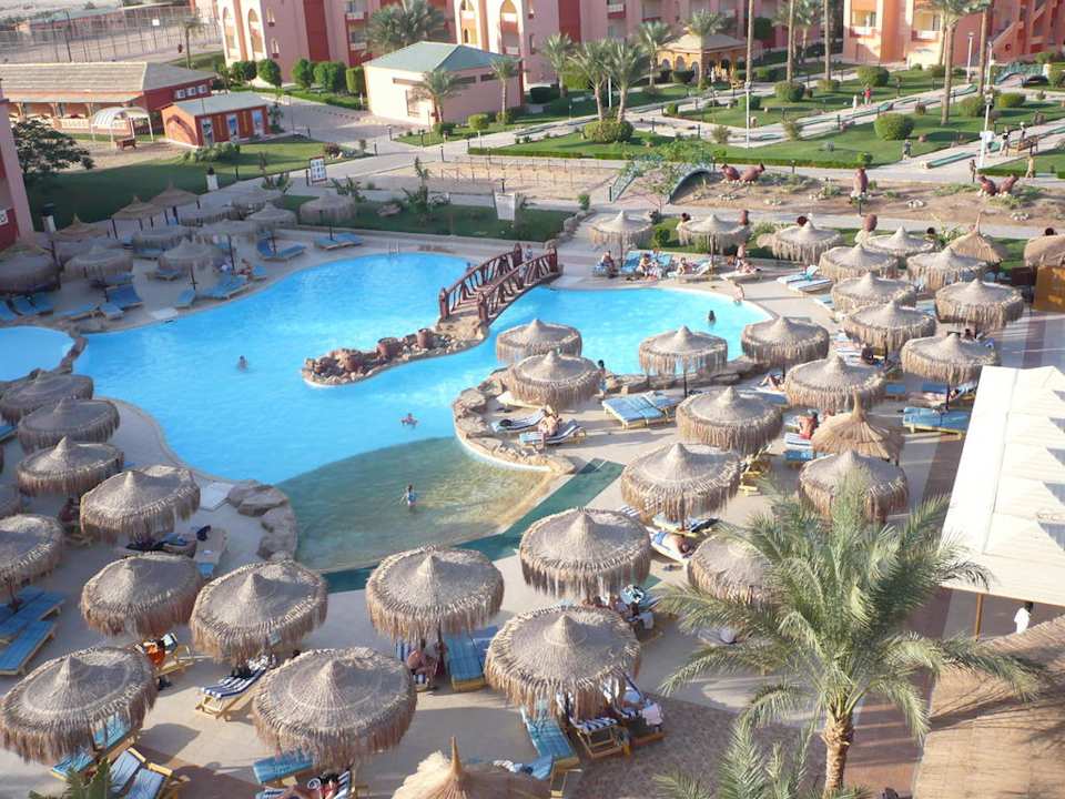 Pool seen from above Pickalbatros Aqua Park Resort - Hurghada