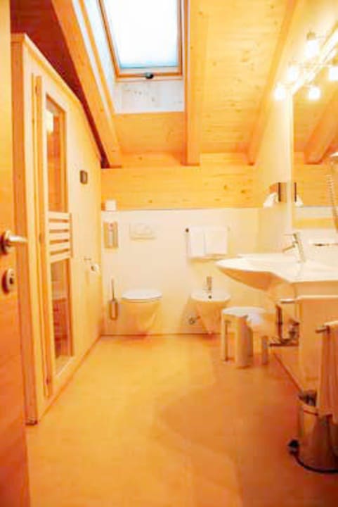 Badezimmer mit Sauna Naturresidenz Theistadl